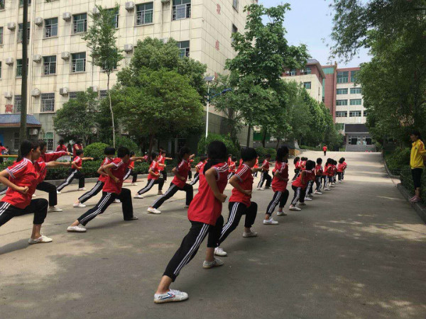 青少年管教學校朗斯 青少年管教學校朗斯