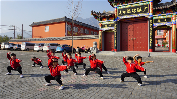 為什么我家的孩子會染上網癮呢