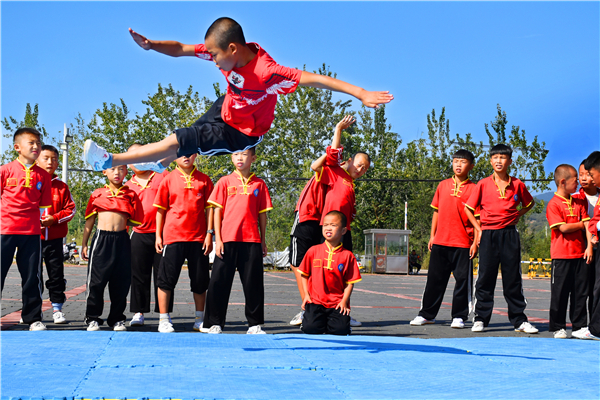孩子厭學不想上學應該從根本上找原因嗎